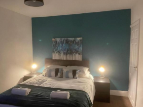 Alder Lodge 3 Bedroom semi ample parking